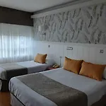 Almirante Hotel *