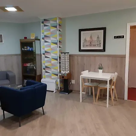 Hotel Almirante *