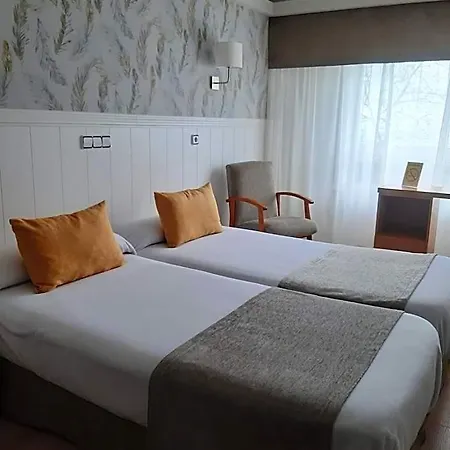 Hotel Almirante