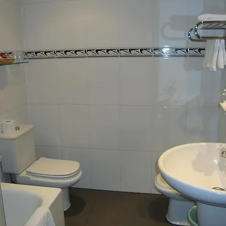 Almirante Hotel