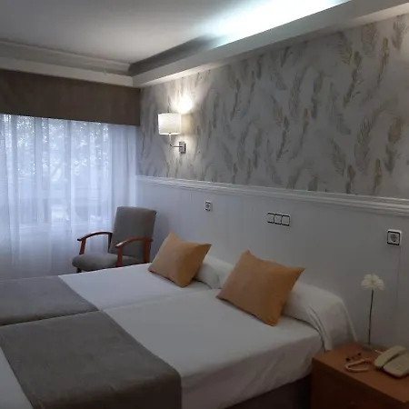 Hotel Almirante *