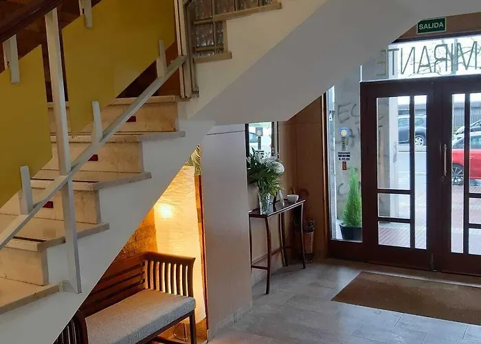 Almirante Hotel