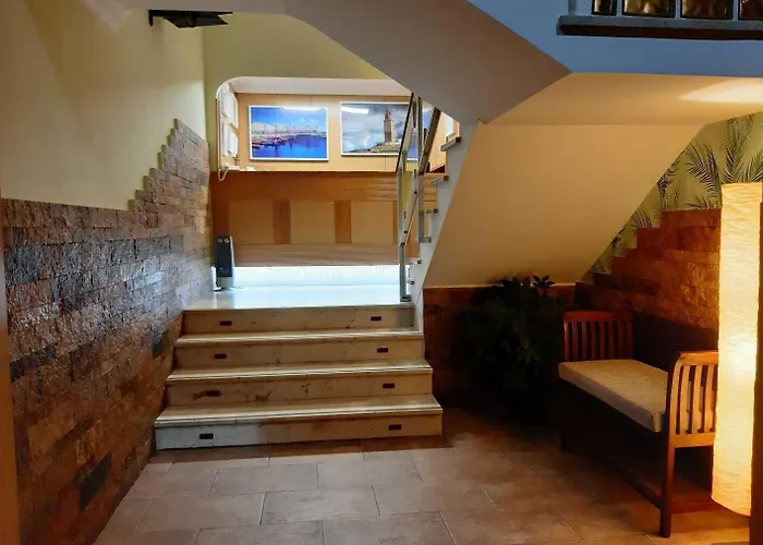 Almirante Hotel
