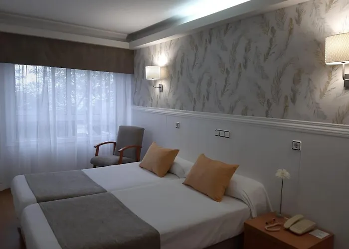Hotel Almirante *