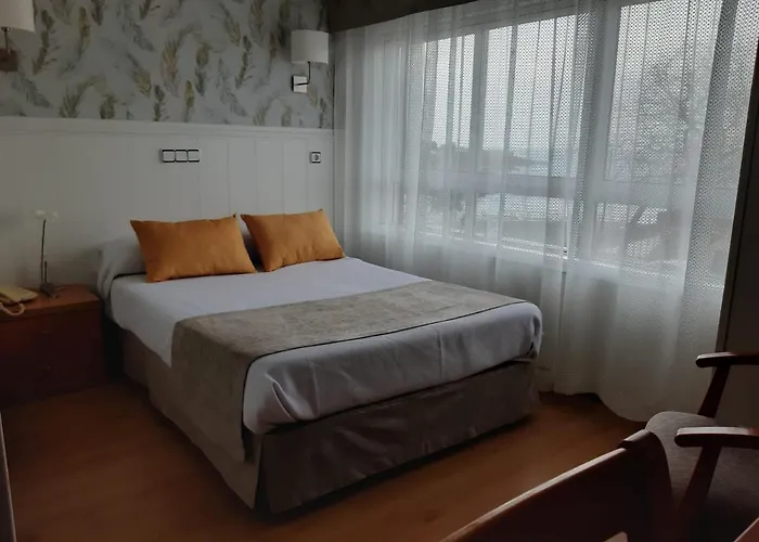 Hotel Almirante *